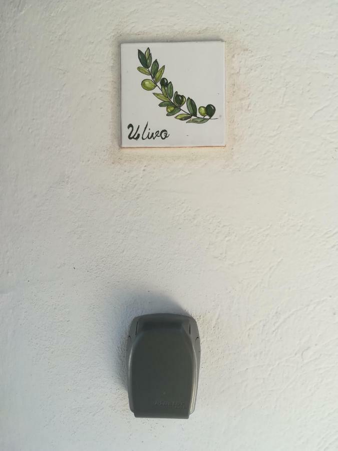 Ulivo Apartamento Quartu SantʼElena Exterior foto